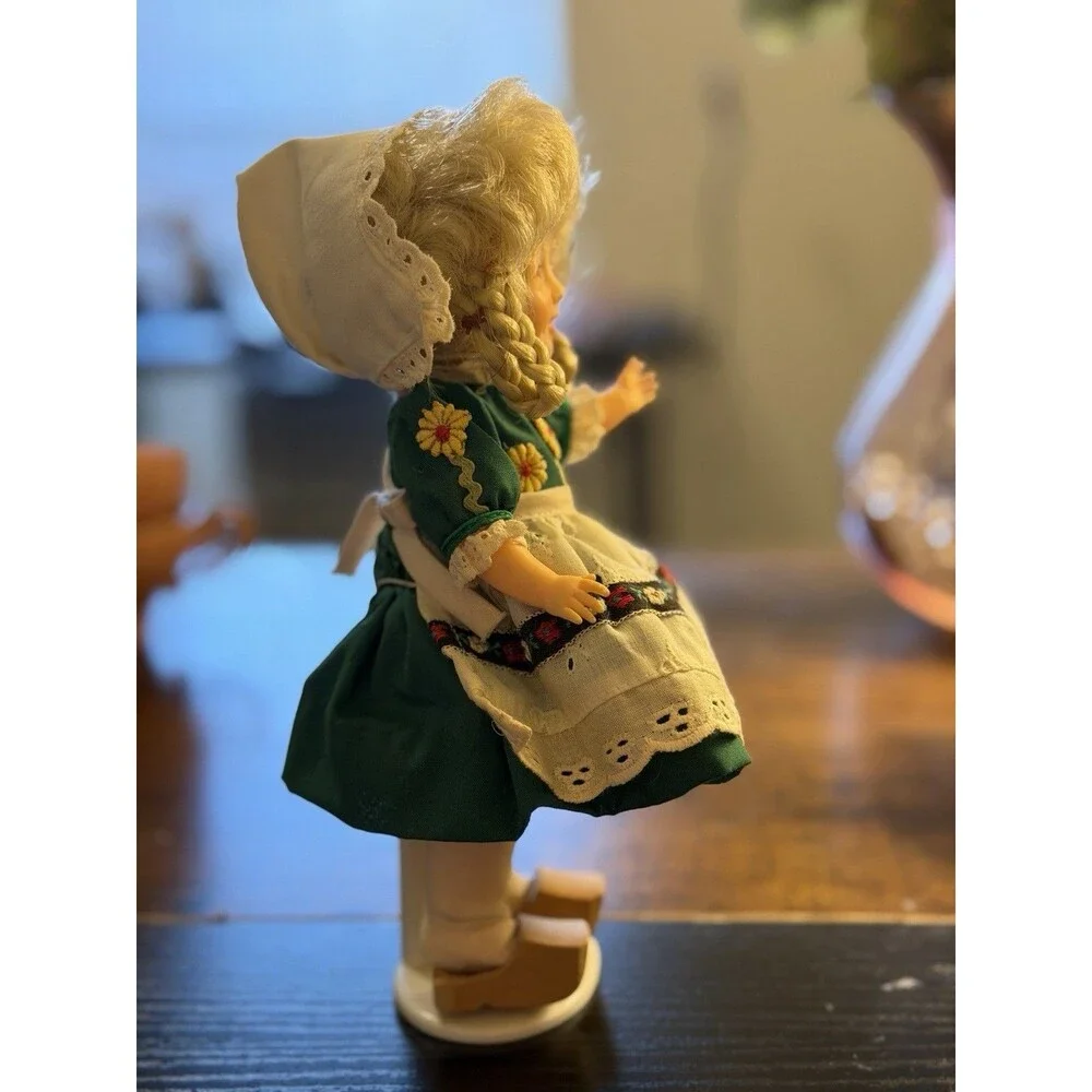 Vintage 1982 Ideal 8” Shirley Temple Dressed as Heidi Doll Wooden Shoes W/Stand